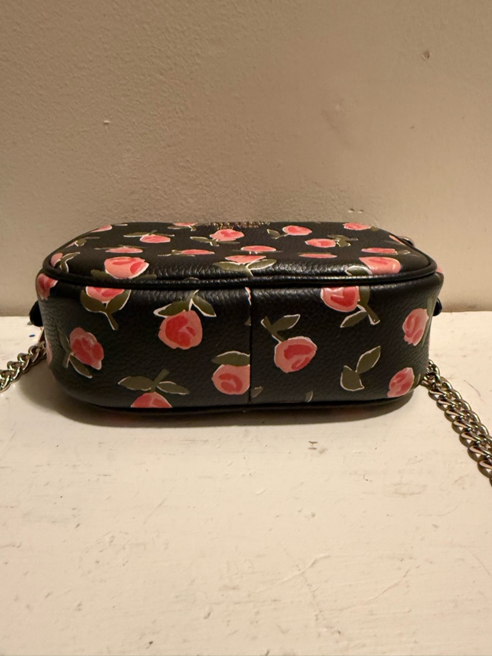 kate spade Black Rose Print Crossbody Bag with Gold Chain - Picture 5 of 5